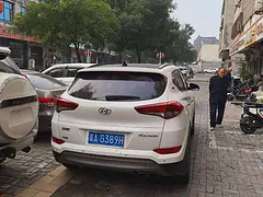 现代 途胜 2018款 1.6T 双离合 两驱15周年特别版