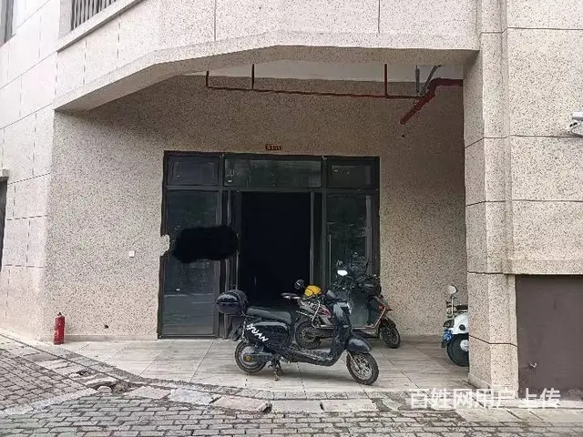 （51旺铺推荐）龙华二横路75平临街旺铺招租 - 图片 1