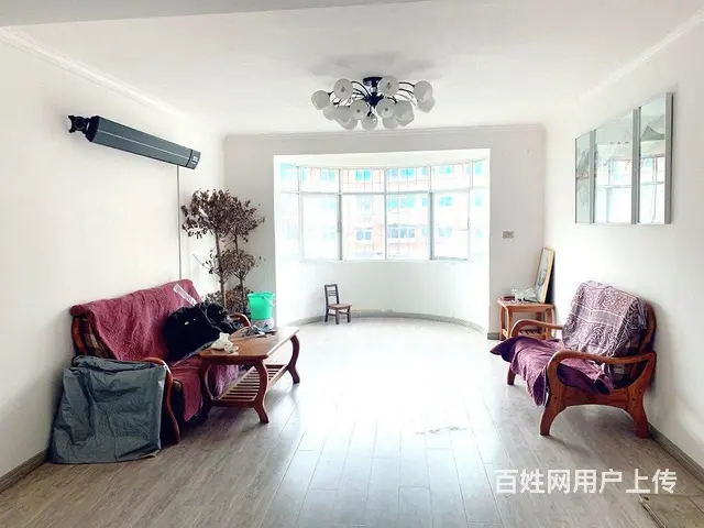 洪南路光大银行对面临街三房可停车好房急售产证可以齐全 - 图片 1