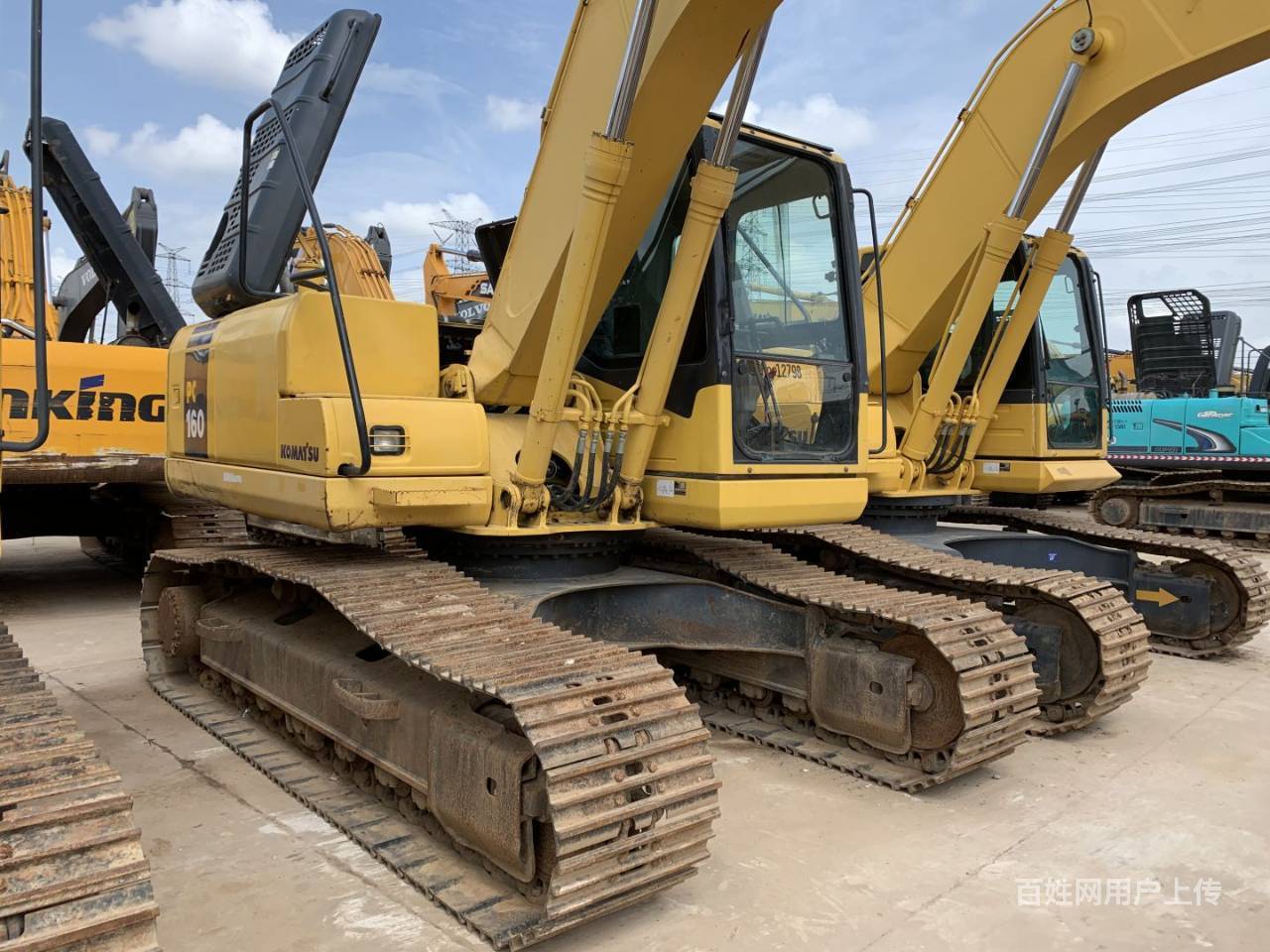 本地急转2018年小松160二手挖掘机 价美包送