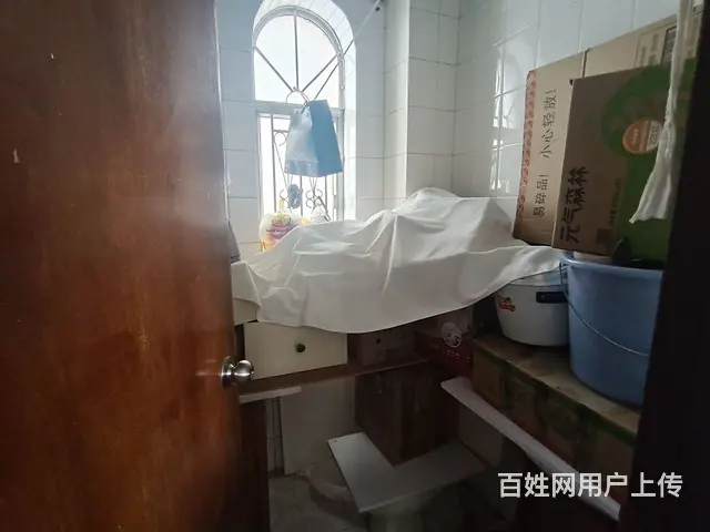 湾仔 轻轨物业 华发大型小区 鸿景花园 电梯2房 - 图片 6