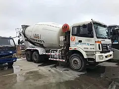 出售二手搅拌车品牌欧曼 12方 国三