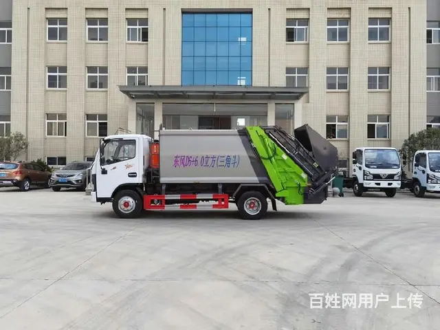 侧装垃圾车厂家不泄露垃圾车国六蓝牌压缩垃圾车 - 图片 1