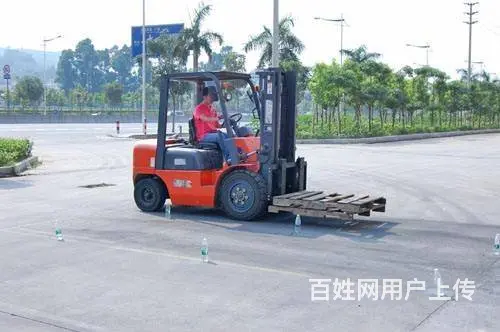 长兴培训叉车、电工、电焊到忠信技能培训中心 - 图片