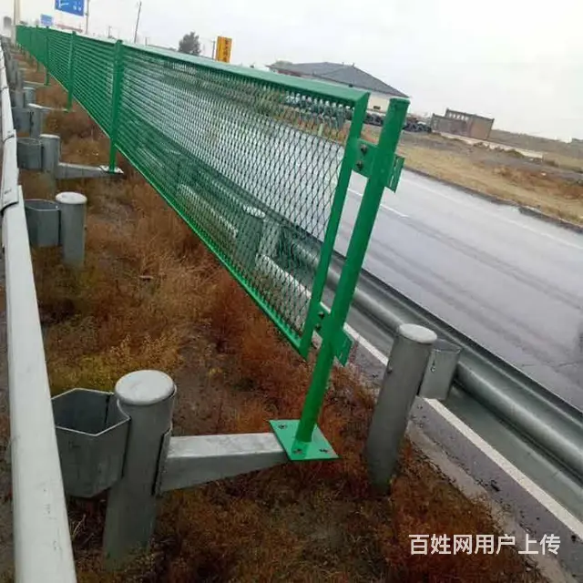 广州桥梁防护网图片 公路隔离栅价格 - 图片 2
