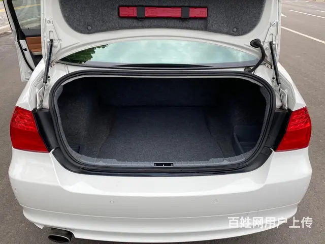 宝马3系 2011款 320i 2.0 手自一体 豪华型 - 图片 9
