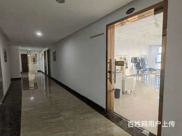 PZJ温岭市城东街道广明大厦75平女装工作室 - 图片 4