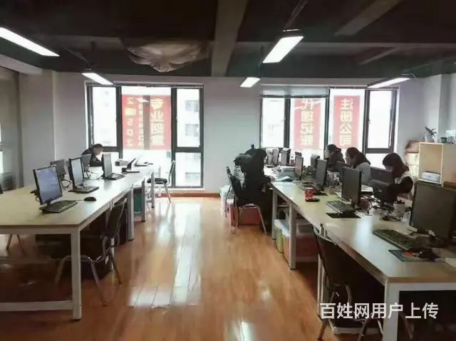 桐乡初创企业小型办公室直租近地铁2-10人 - 图片