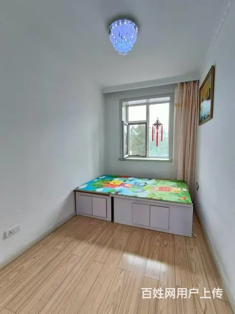4楼 边屋 跃进小校 两室 地热  拎包入住 - 图片 6