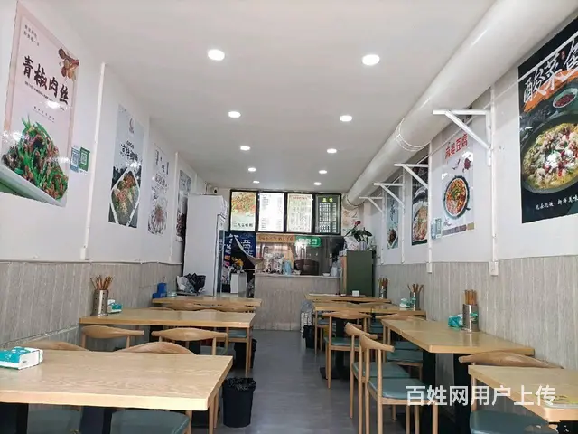 （达州铺源网）宣汉新宣中后大门60㎡餐饮店转让 - 图片 1