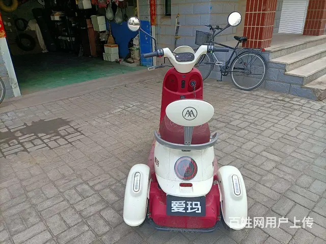 全新爱玛电动车三轮车出售 - 图片 2