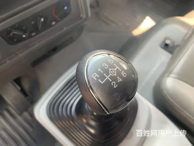 重汽 厢式 带合法尾板 - 图片 6
