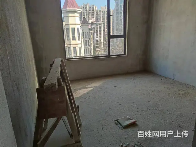 上高新城区滨江一号毛坯大三房小区沿河证件齐全可按揭 - 图片 4