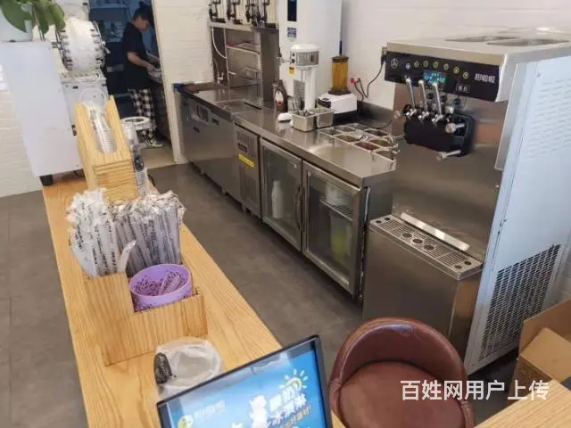 【都市时讯免费找店】西绿地鼎元学府甜啦啦奶茶店转让 - 图片 2