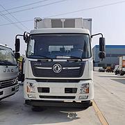 东风天锦6.8米厢式 冷藏车 专业生产车厂家