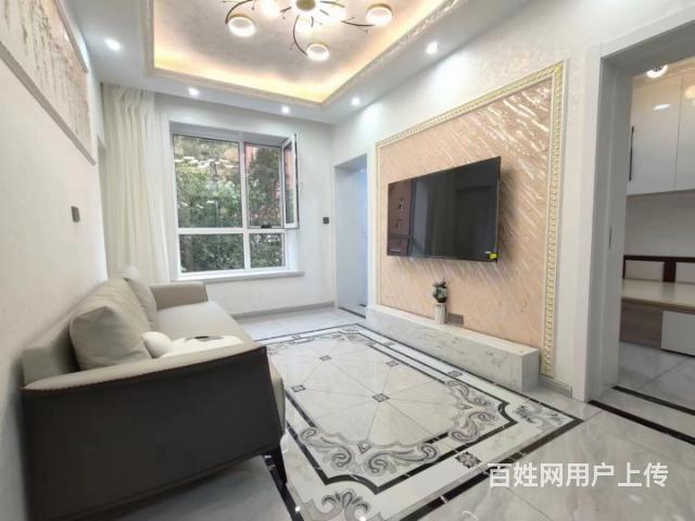 园林小区  和平校区  三阳房 精装 楼龄新的图片