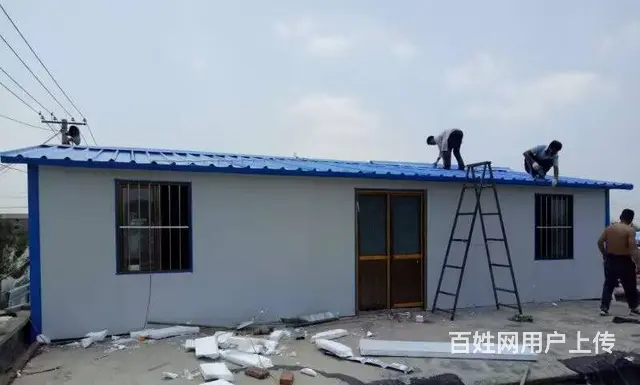 专业彩钢瓦夹芯板房安装防火岩棉夹芯板房 - 图片 1