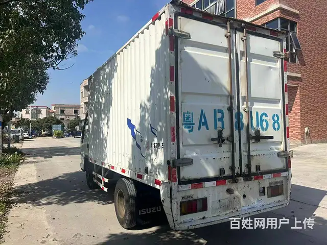 2012年天皇五十铃短轴单排双轮3米6车厢 - 图片 4