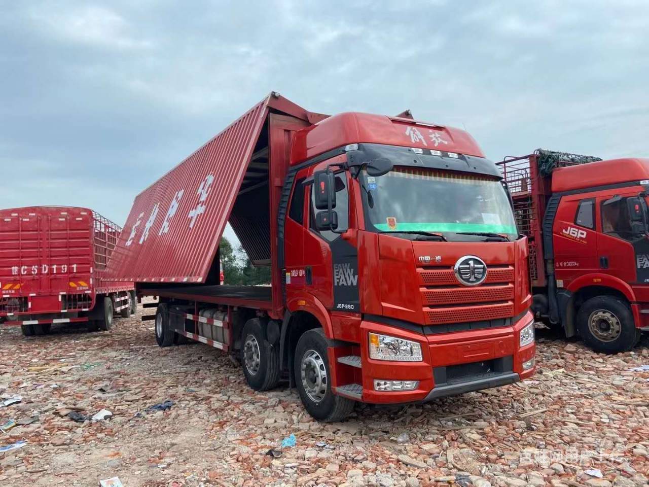 解放前四后四飞翼车 精品国五19年12月