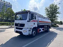 陕汽德龙15方油罐车康明斯245马力厂家直供