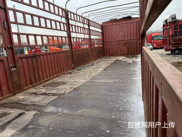 出售16年重汽豪沃后八9.6高栏重体 国四排放 - 图片 6