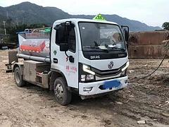 急转二手蓝牌油罐车满载2吨柴油价格实惠