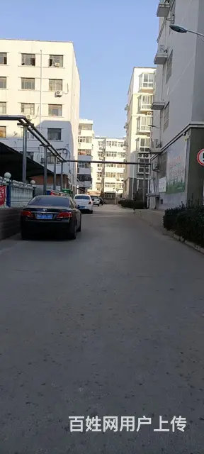 3万馨苑十区三楼两室一厅带地下室 - 图片 1