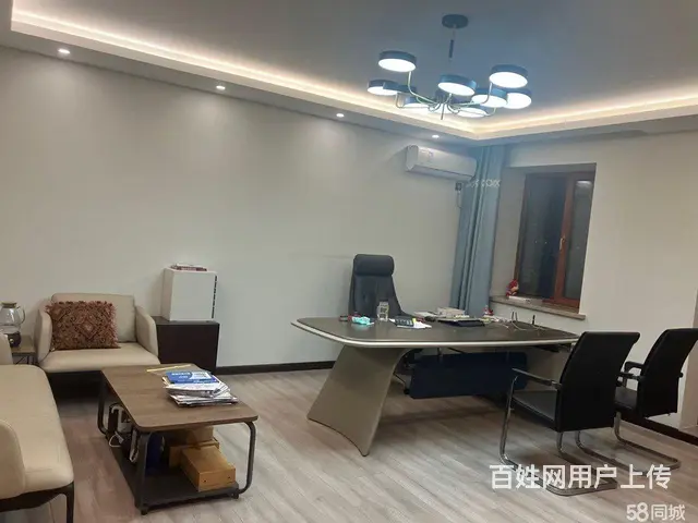 道里中央大街马迭尔大厦写字楼出售 - 图片 1