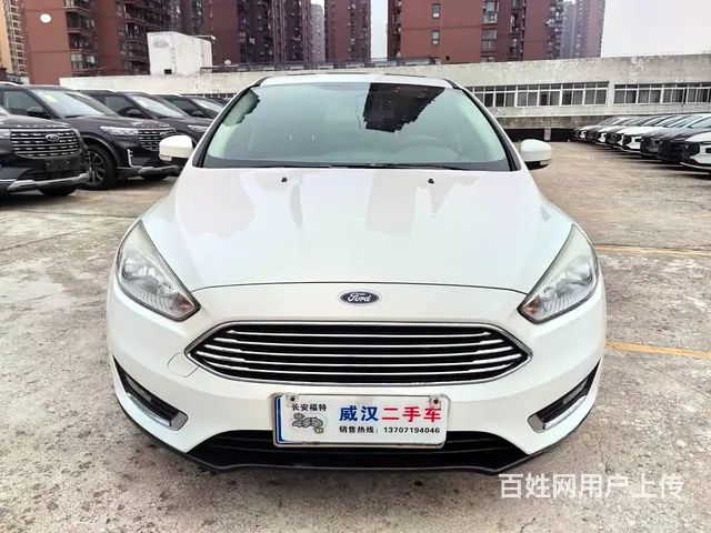 福特 福克斯 2017款 福克斯-三厢 1.6 双离合 风尚 - 图片 2