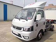 3米厢式直销价格东风途逸 冷藏车 改装厂家