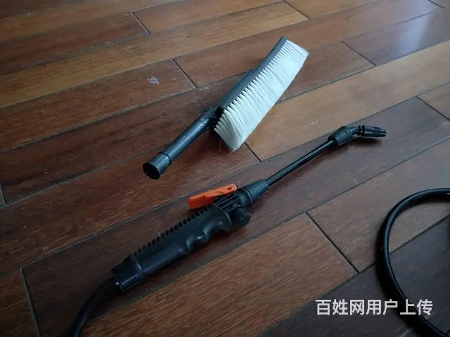转让加压式洗车器喷雾式浇花桶 - 图片 2