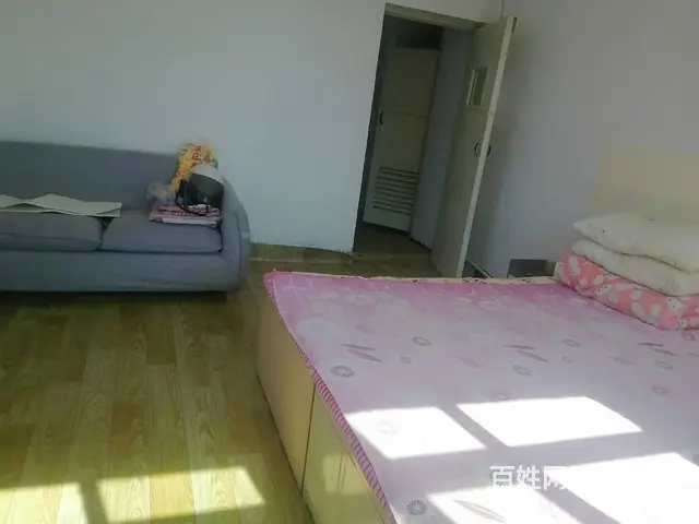 万达附近四楼两室一厅，冰箱洗衣机 热水器 空调家电齐全 - 图片 1