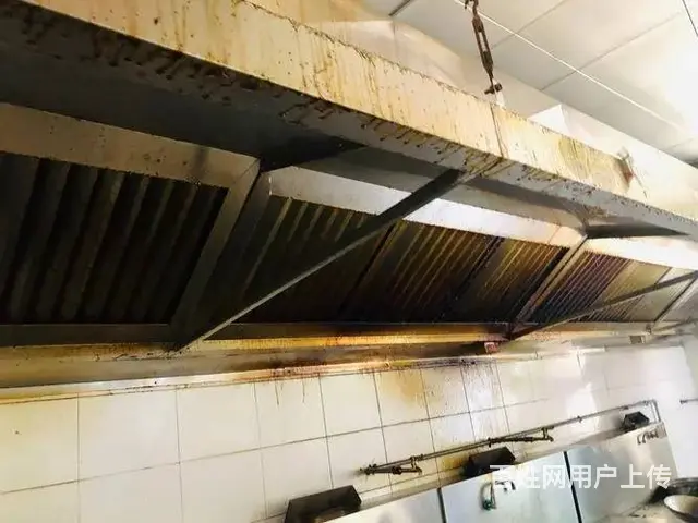昆山陆家商场酒店饭店油烟管道清洗，风机净化器清洗 - 图片 2
