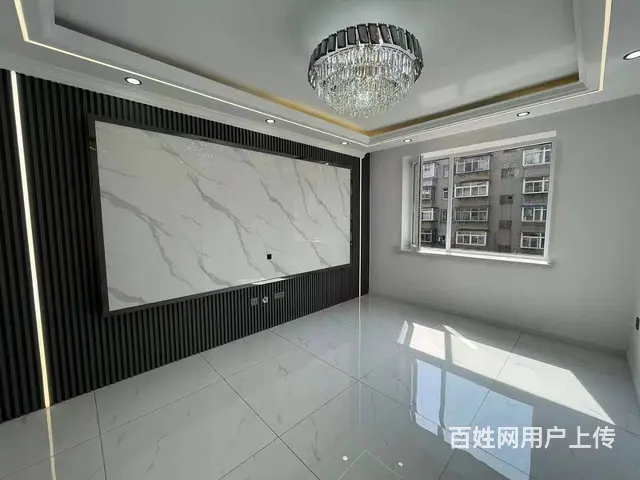 洛阳路云飞街龙江北里3楼64平南北通精装地暖无大税可贷款！ - 图片 1