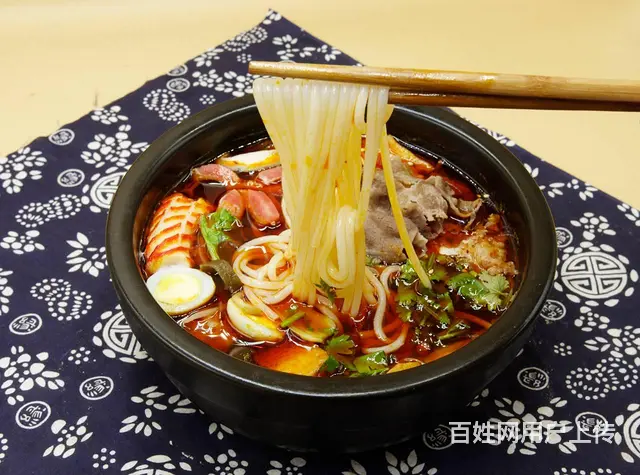 一锅烩米线加盟 麻辣米线底料学习 - 图片 2