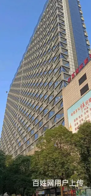 环境舒适优美 商业成熟 生活便利 - 图片 1