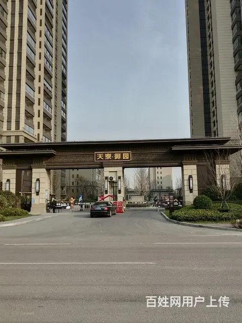 【搞定了！】天泰御园1号楼房屋出租 - 图片 1