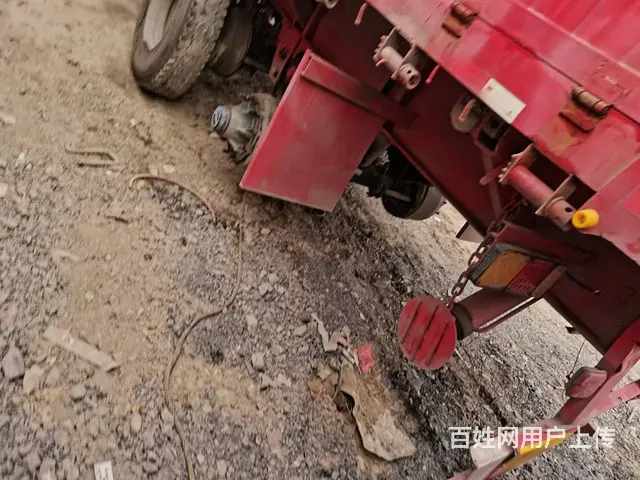 低价转让轻型13米二手标箱侧翻半挂车 原车手续 - 图片 5