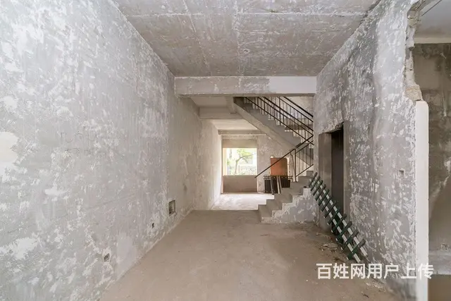 飞龙吾悦旁大名城别墅户型方正地上三层地下两层得房率 - 图片 3