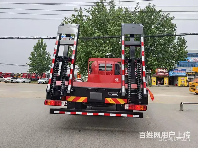 徐州新款福田欧曼平板车 玉柴200马力拉150挖机拖车 - 图片 12