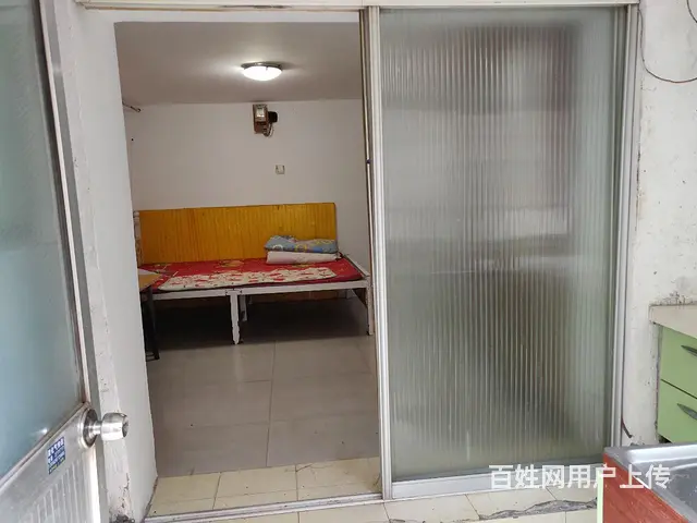 市内小商品对面房屋出租 - 图片 3