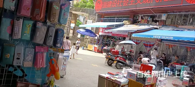 （达州铺源网）宣汉老育才学校旁40㎡文具店转让（带夹层） - 图片 3