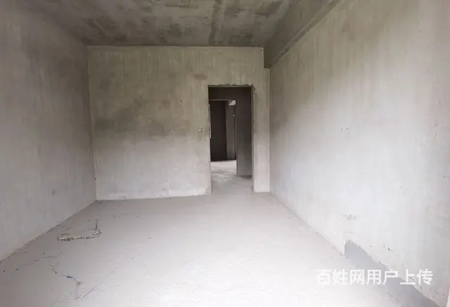 业主工作调动附近大三房 电梯高层满二年，随时看房 - 图片 3