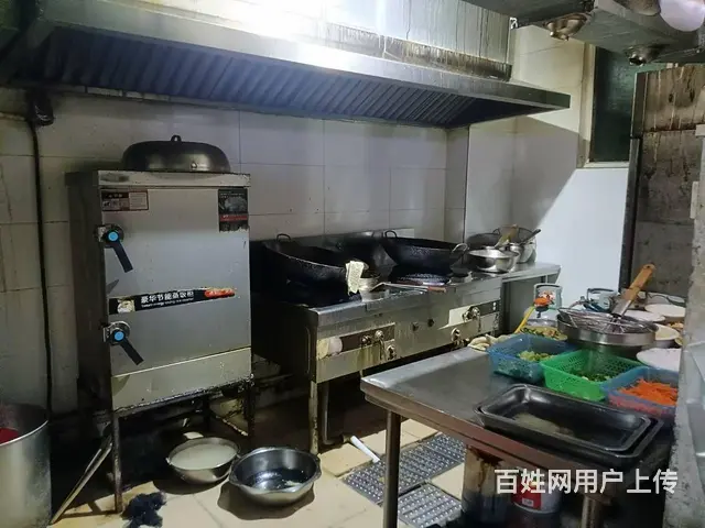 （51旺铺推荐）群众街135平餐饮店转让 - 图片 9