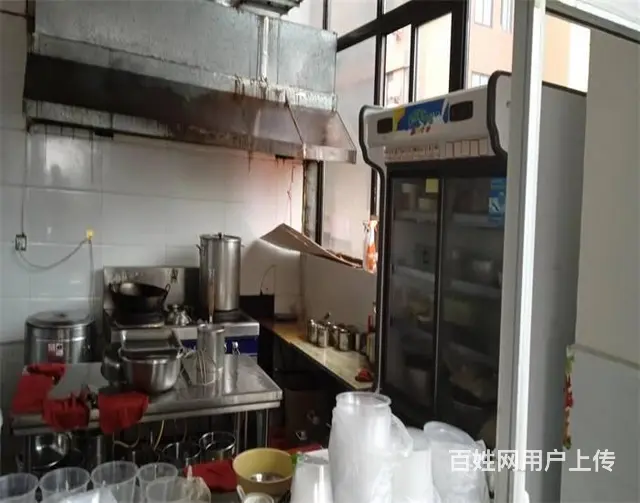（同城搜铺网）汽车职业学院90平餐饮店转让 - 图片 4