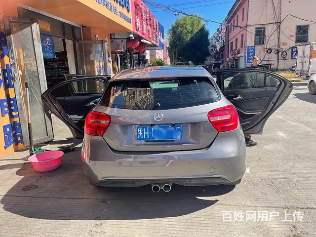 奔驰 - 图片 1