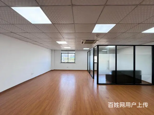 西田城配套 金手指创意园 85方通上下水 单价低 免租期长 - 图片 1