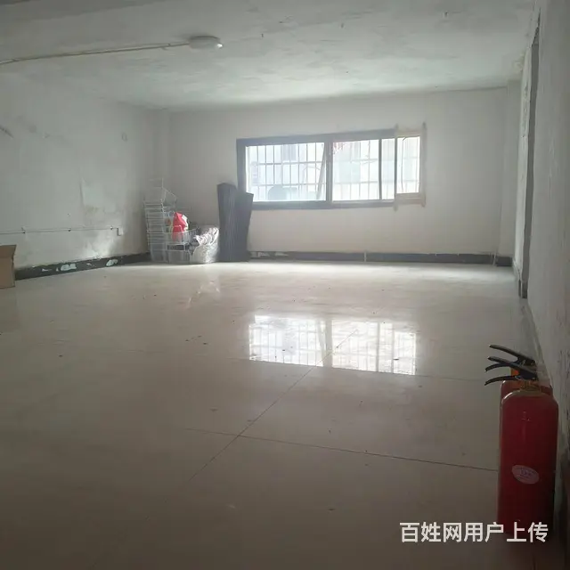 店铺地理位置优越 随时可以看 设备齐全 - 图片 4