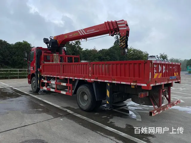 三一8吨4节臂随车吊 - 图片 6