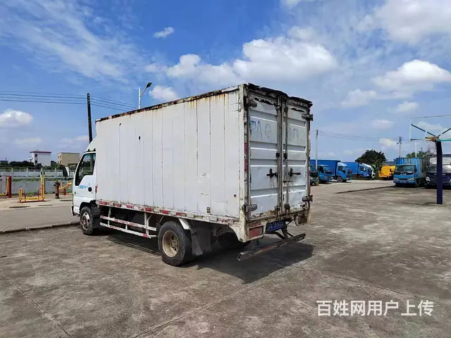 低价出售：五十铃6吨加水罐+设备一套 - 图片 5